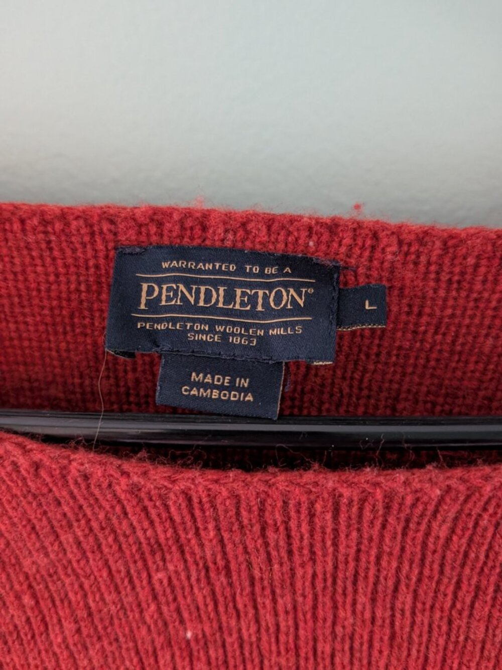 Large Pendleton Sweater - Picture 3 of 5